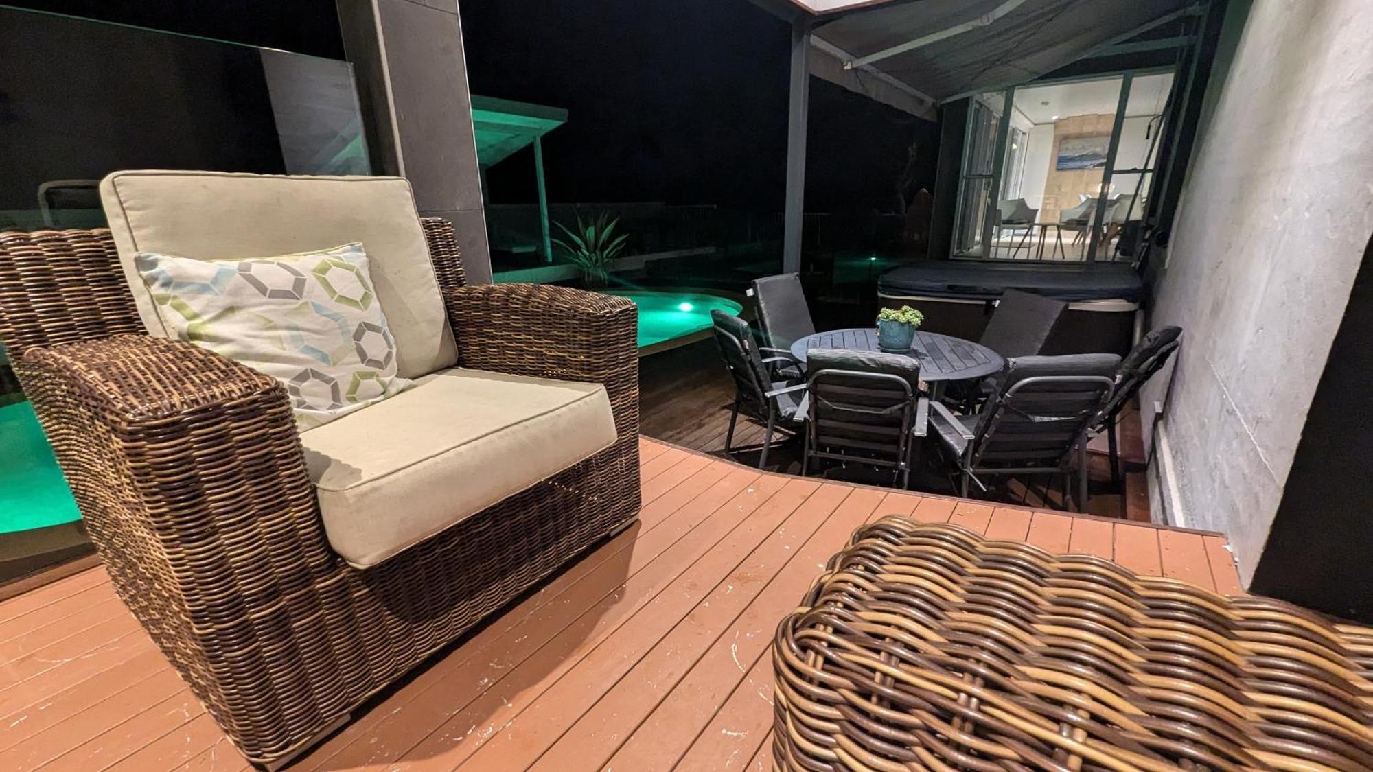 Apartamento Phoenix Oasis, Family And Pet Friendly, With Private Pool And Spa Port Macquarie Exterior foto